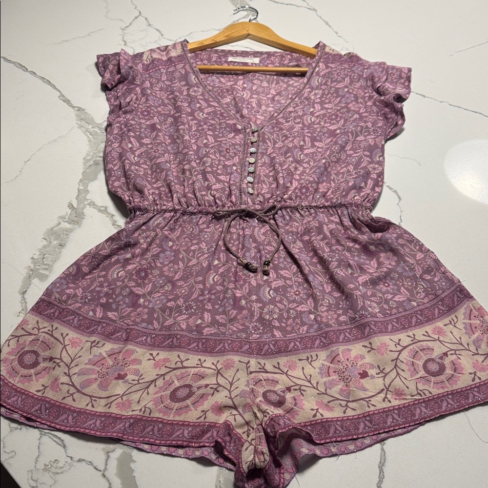 Spell Floral lavender romper- size Medium - Picture 3 of 10
